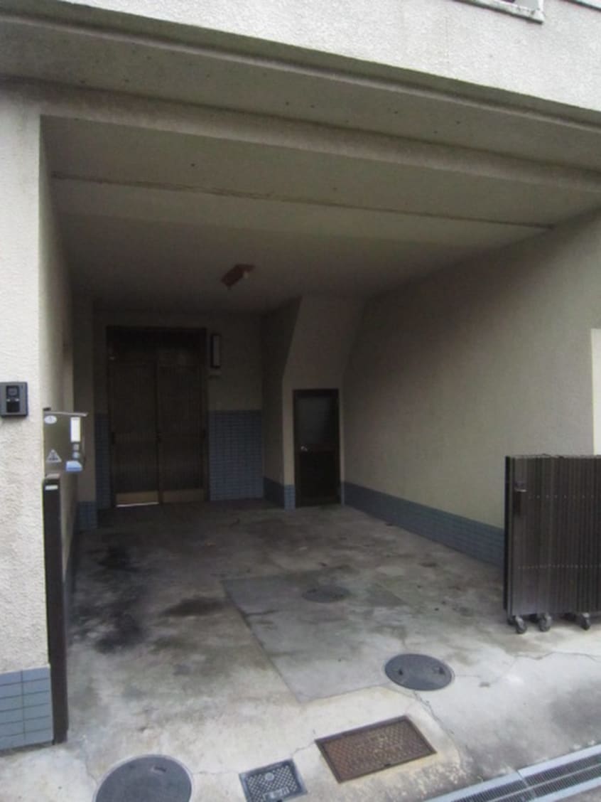  岡山１丁目貸家