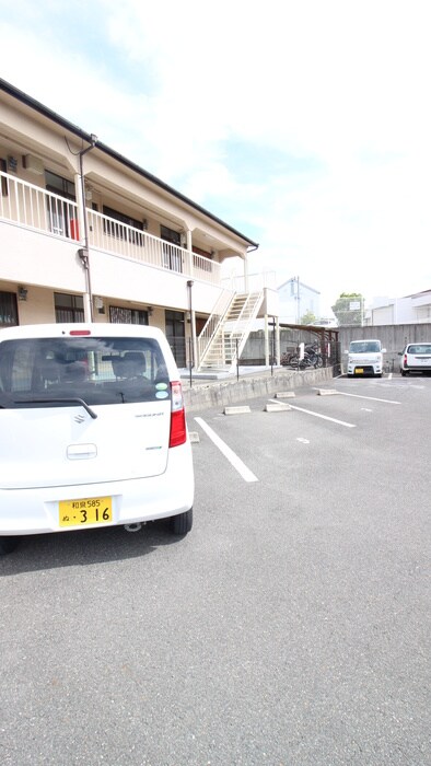 駐車場 グレ－スヴィラ