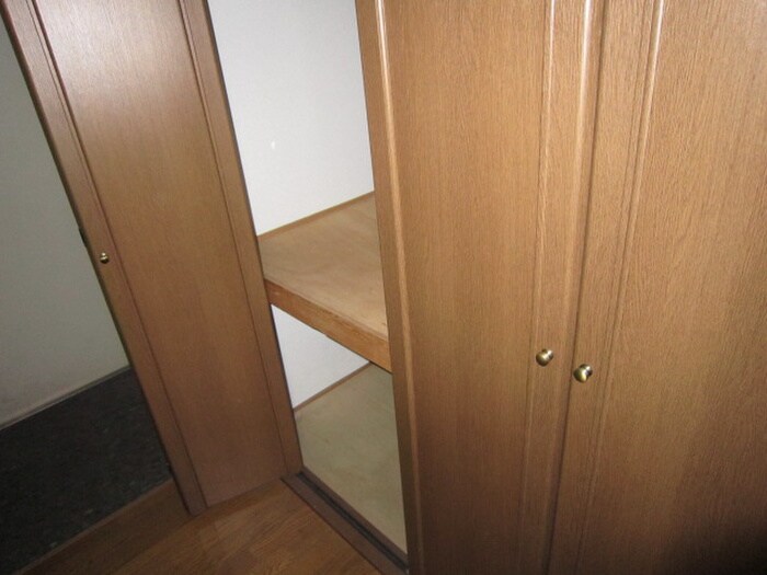 収納 エタ－ナルスライブ