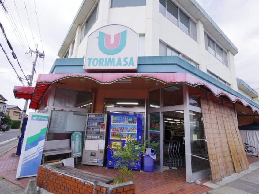 トリマサ(スーパー)まで400m JP京都向島レジデンス