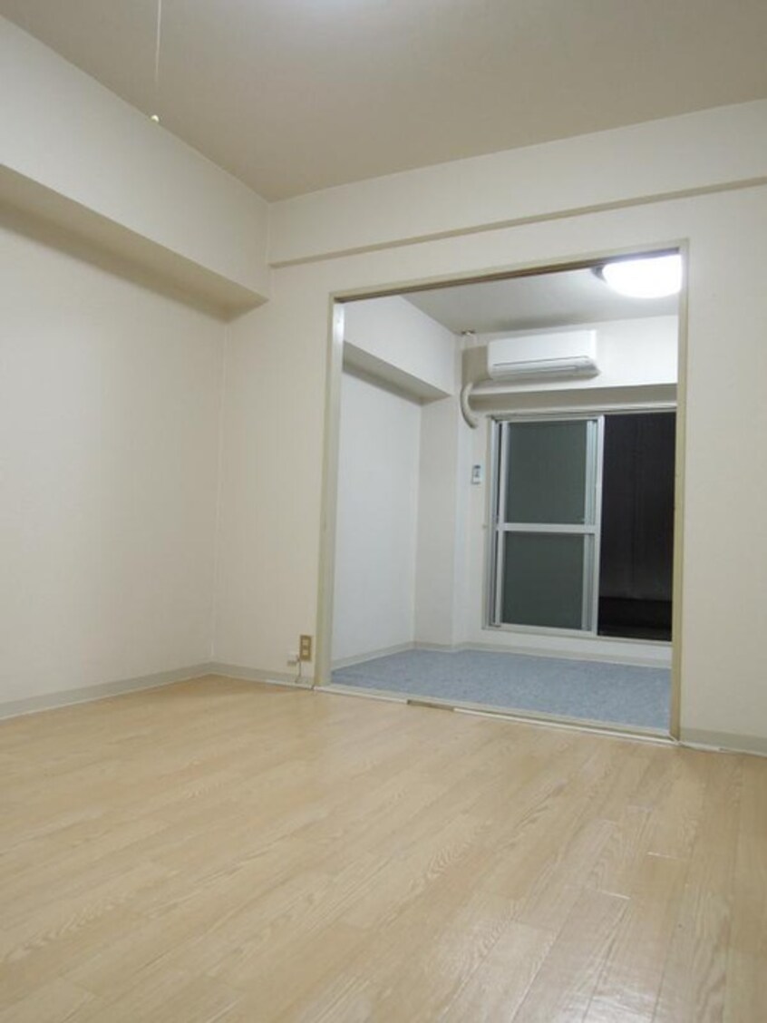 居室 セゾン東山