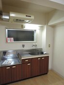 キッチン セゾン東山