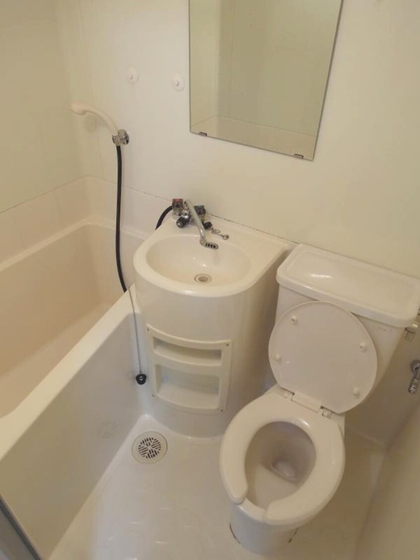 バス／シャワールーム等 セゾン東山