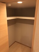 収納 エレメント西田辺