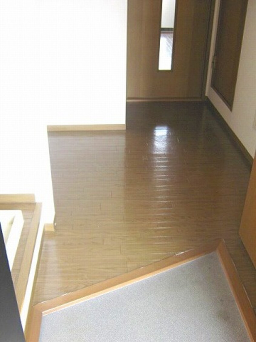 廊下 ジュネス・フォ－ション