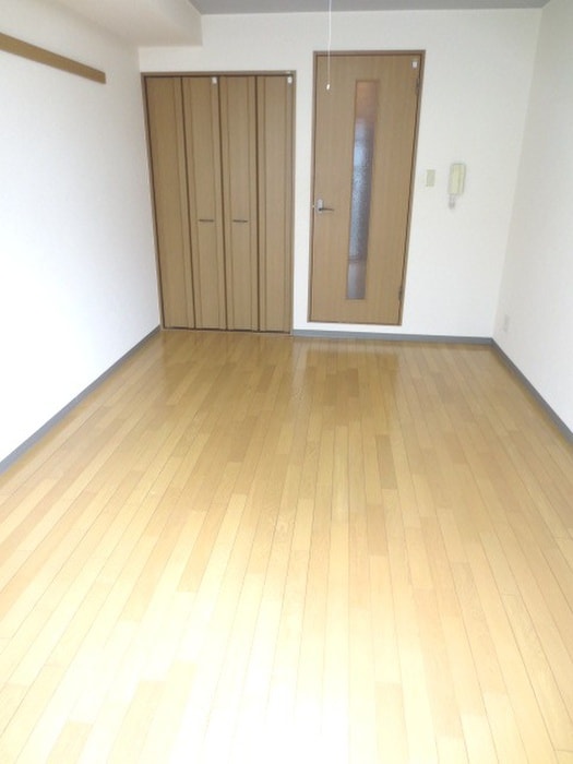 居室 メゾンドムラジⅡ