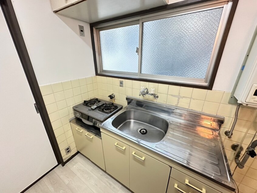 キッチン メゾンコー谷町