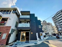 ホワイトメゾン魚崎