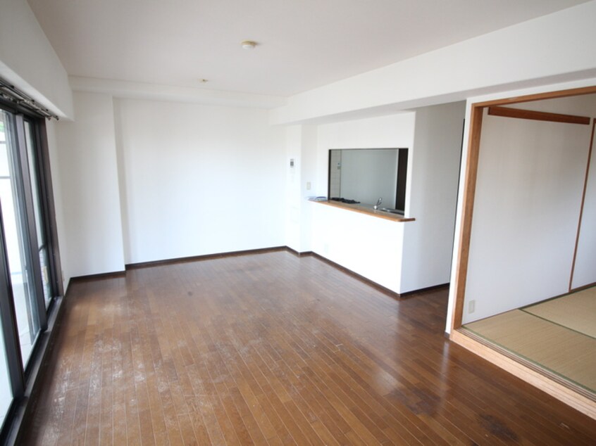 居室 ロイヤル苦楽園