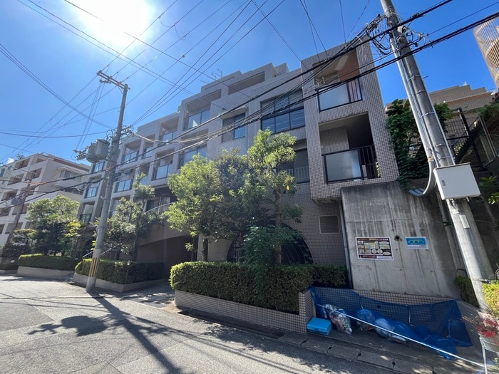 外観写真 ロイヤル苦楽園