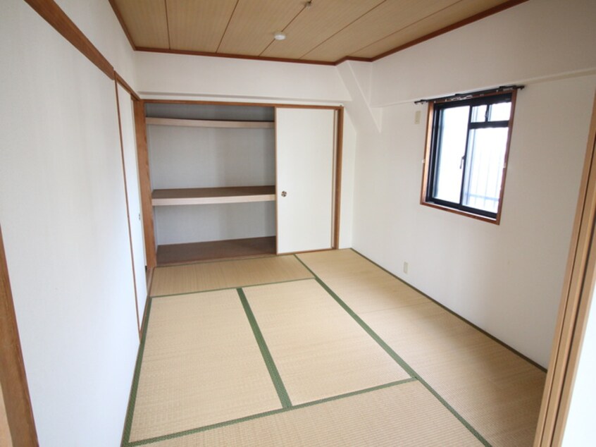 居室 ロイヤル苦楽園