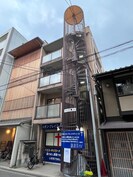 ナイズ夷川の外観