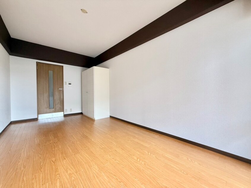 居室 野路一番館