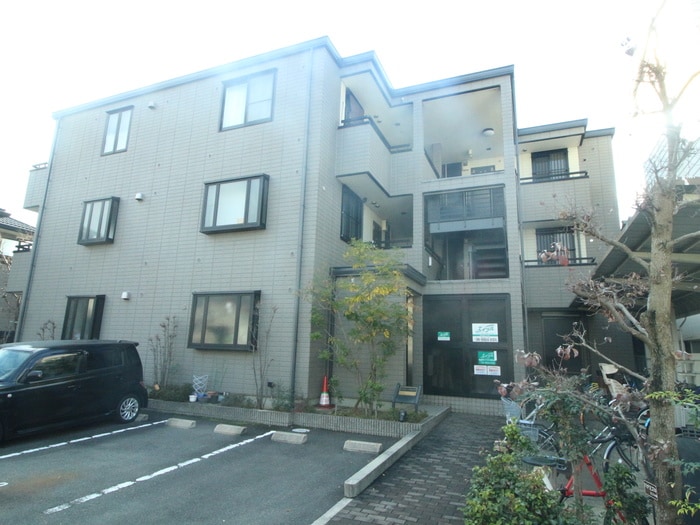 駐車場 メゾンパサニア