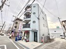 多田駅前吉永ビルの外観