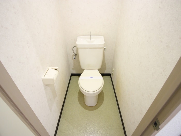 トイレ リビエール日向