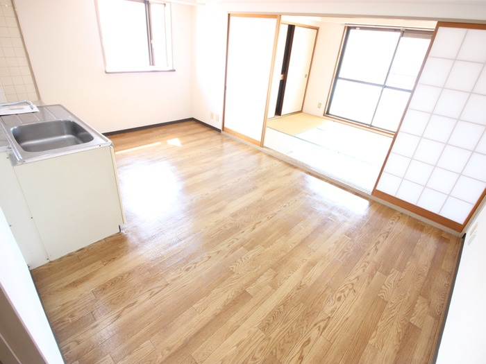 キッチン リビエール日向