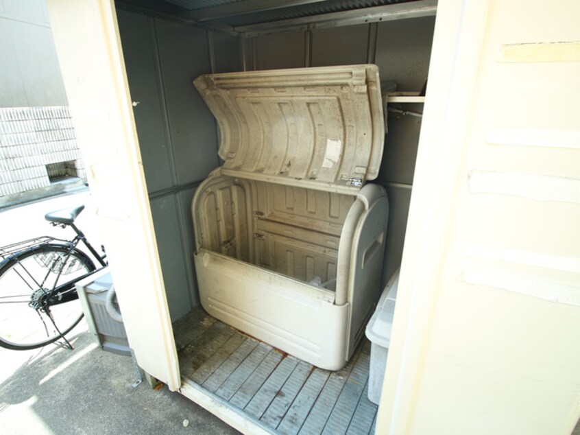 建物設備 シャロン城北
