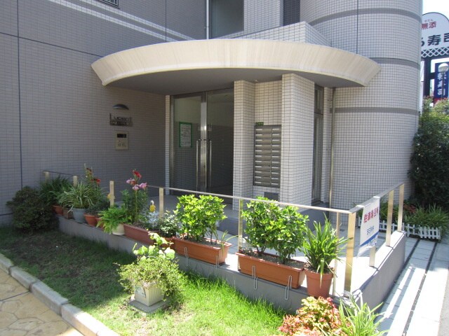 エントランス部分 ル－セント菅原