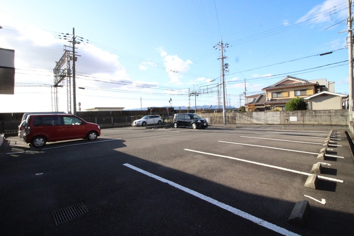 駐車場 ラ・アルコバレ－ノ