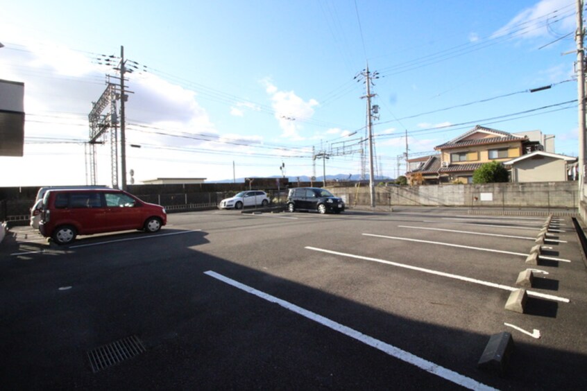 駐車場 ラ・アルコバレ－ノ