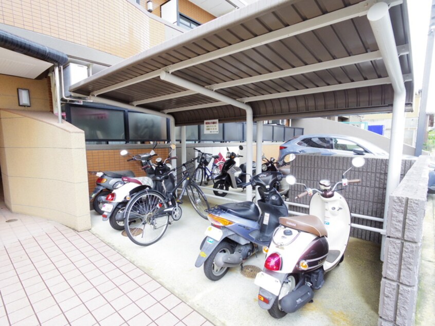 バイク置き場 ＢｕｉｌｍーＯｎｅ