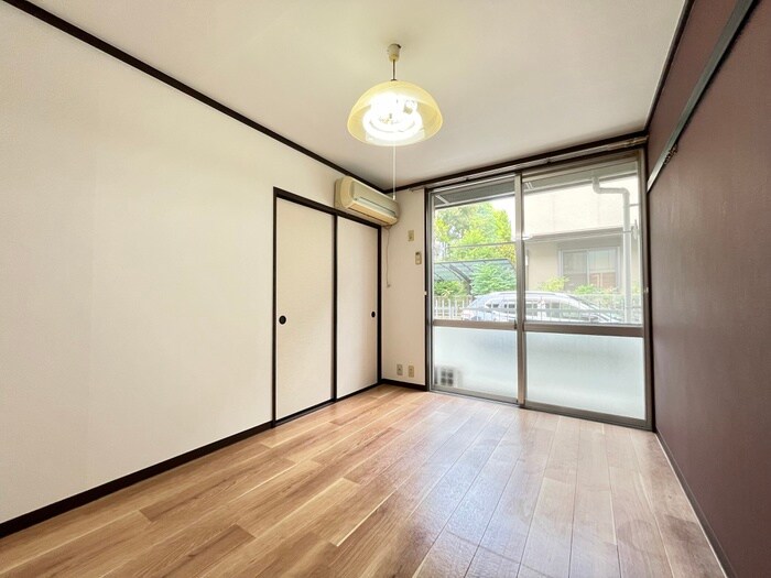 居室 アムフル－ス乾