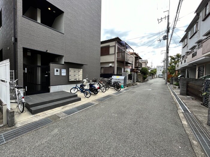 駐輪場 DOLCE VITA 池田