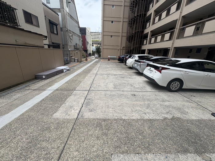 駐車場 宝塚第一コーポラス（701）