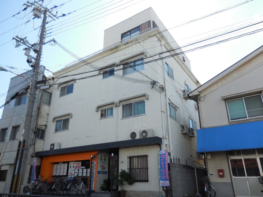 駐車場 中の島サンプラザ