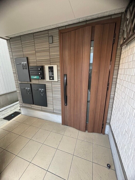 エントランス部分 クオ－レハウスみと