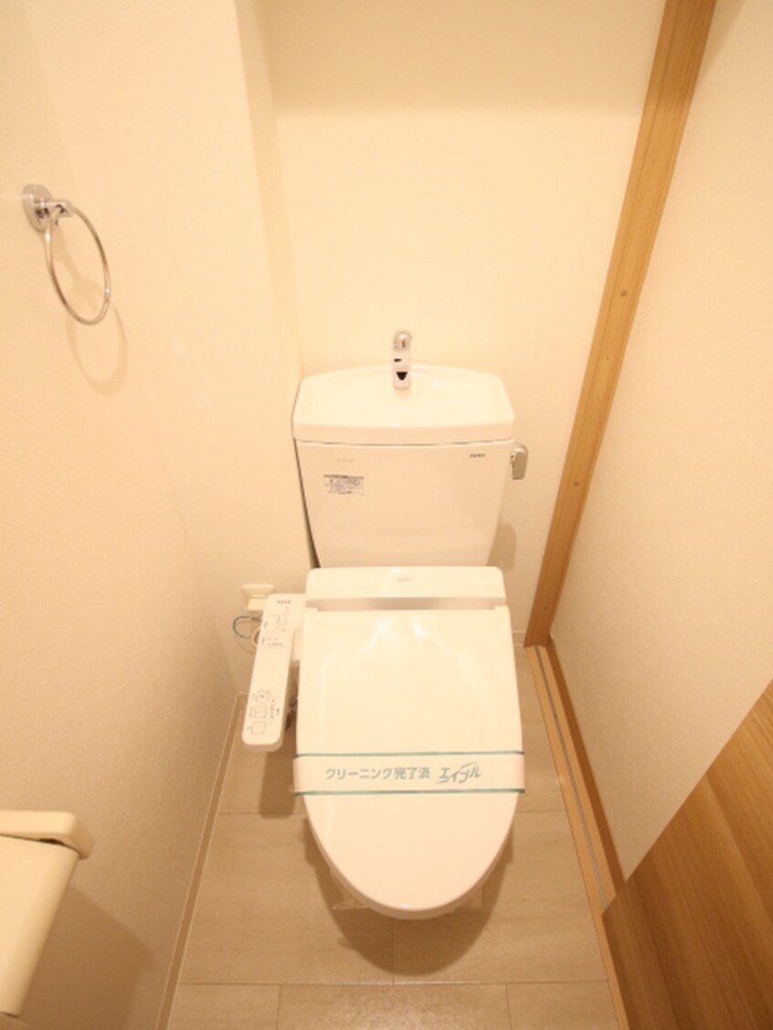 トイレ クオ－レハウスみと