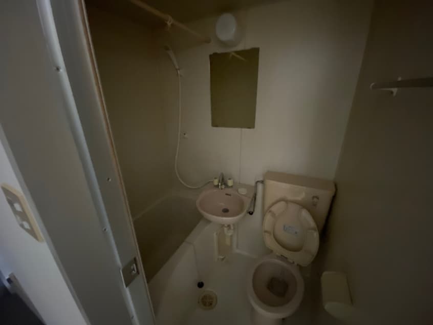 バス／シャワールーム等 シャルムヤマモト