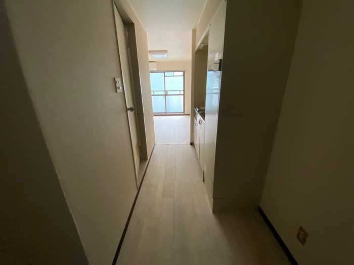 廊下 シャルムヤマモト