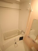 バス／シャワールーム等 セレニテ心斎橋グランデ