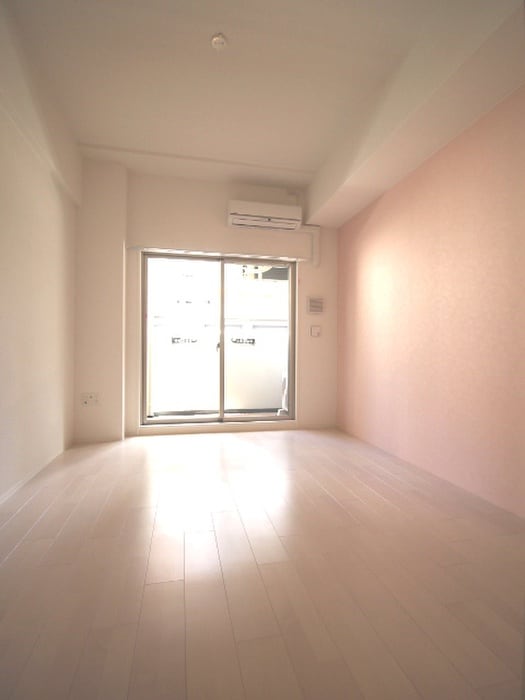 居室 セレニテ心斎橋グランデ