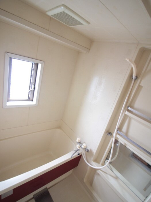 バス／シャワールーム等 シャト－中野