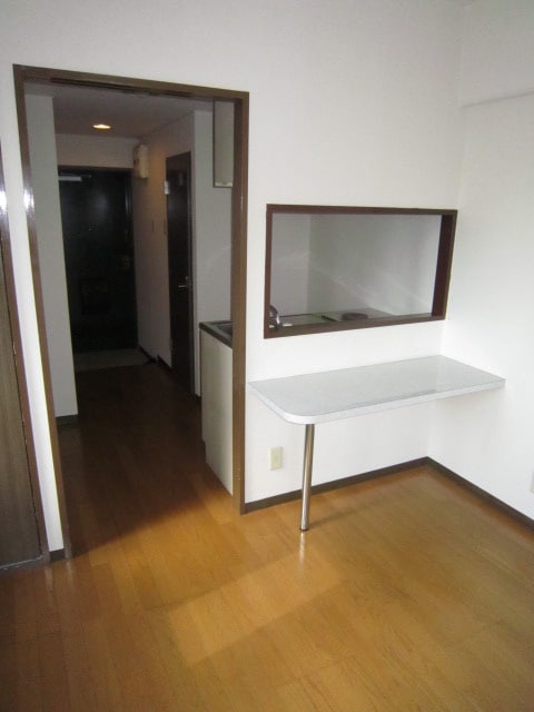 居室 ルミエ－ル２１