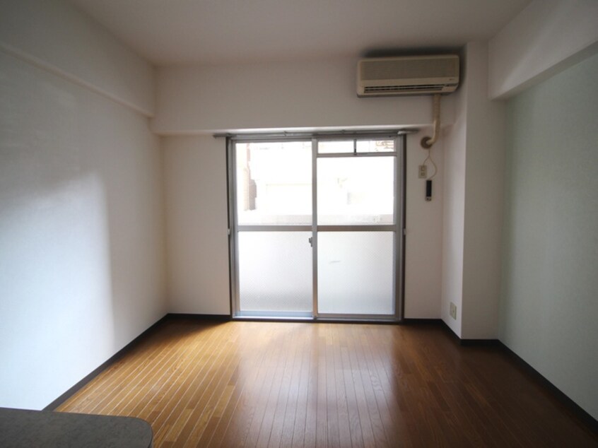 居室 ルミエ－ル２１