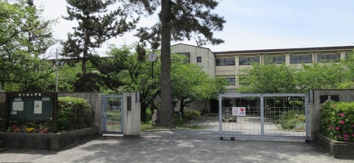 甲陵中学校(中学校/中等教育学校)まで350m 上甲東園3丁目戸建