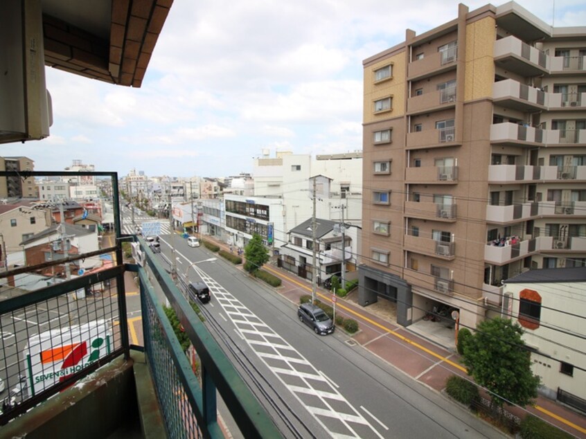 室内からの展望 スカイ元町第５ビル