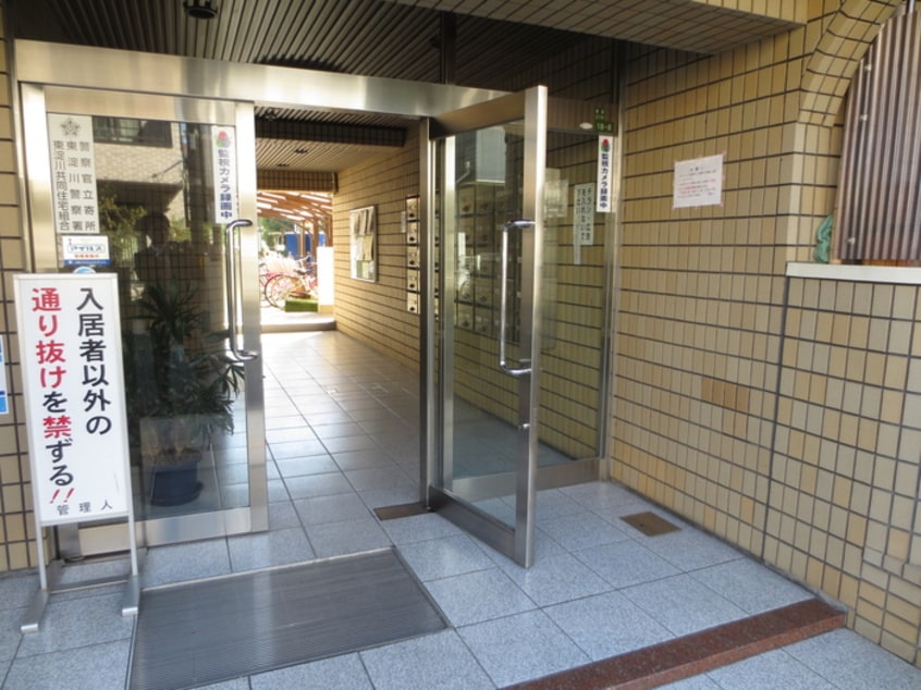 エントランス部分 フローライト豊里Ⅰ