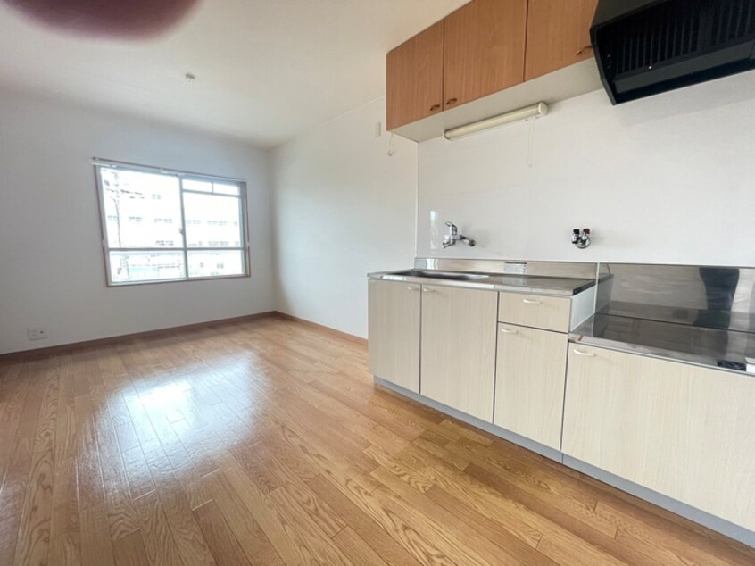 居室 登美丘ハイツ