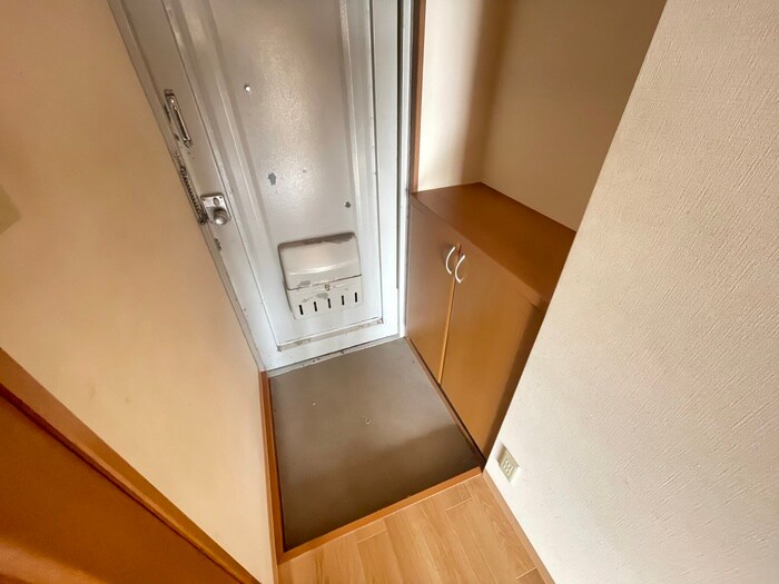 玄関 登美丘ハイツ