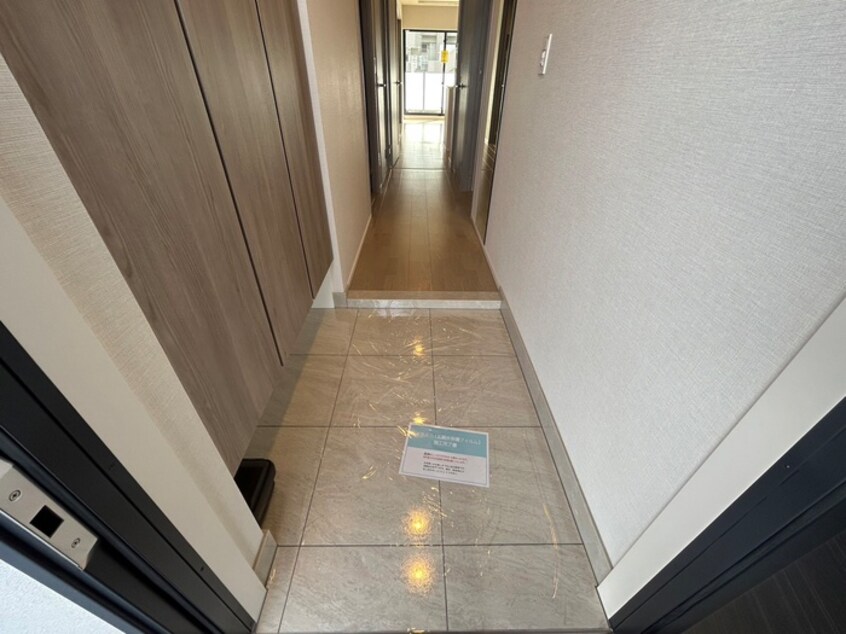 玄関 ローレルスクエア柏原（５０５）