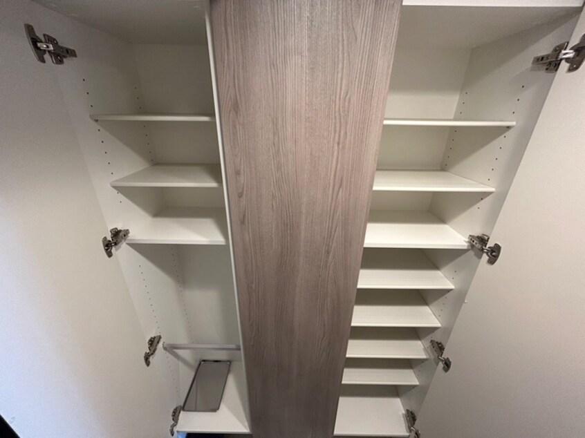 靴箱 ローレルスクエア柏原（５０５）