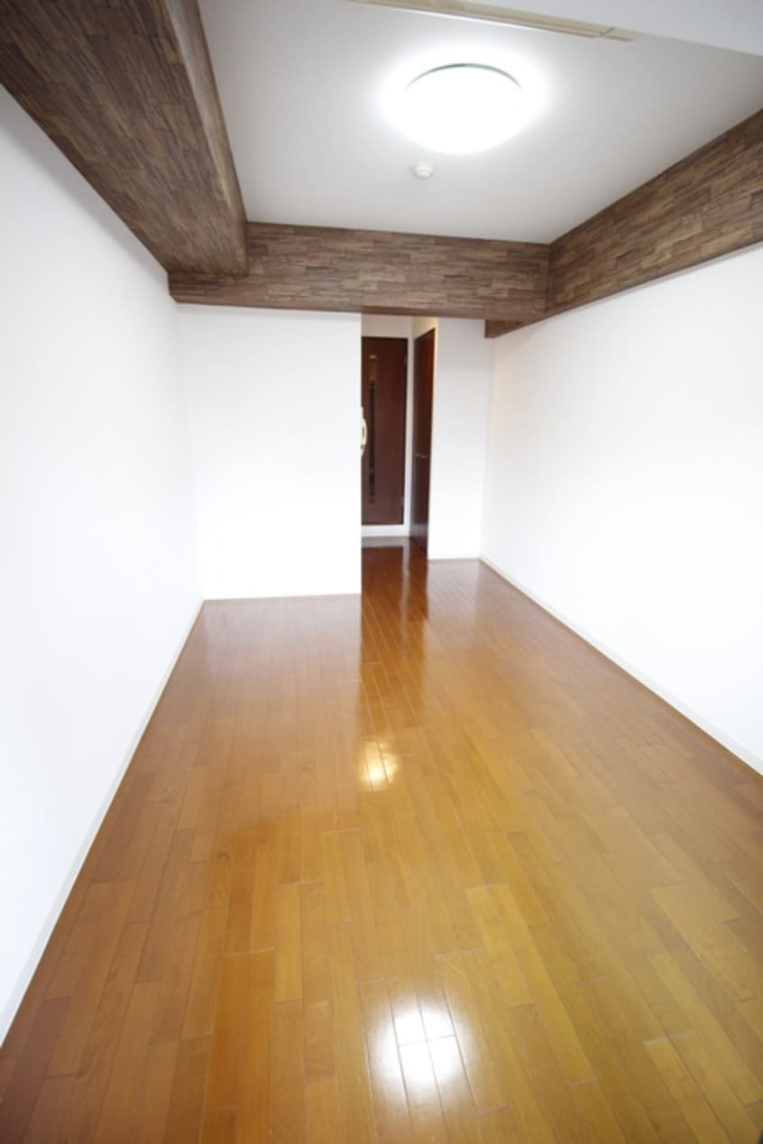 居室 ＳＷＩＳＳ難波西