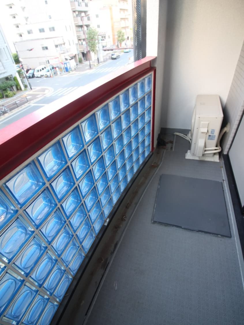 ベランダ・バルコニー 新大阪パートⅡ