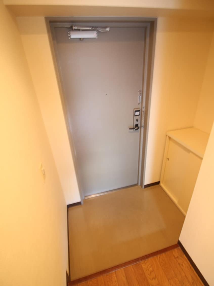 玄関 新大阪パートⅡ