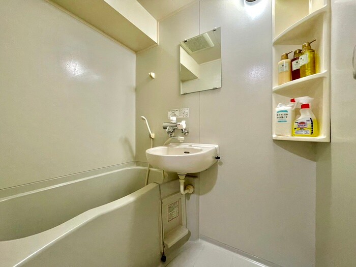 バス／シャワールーム等 プレサンス内本町(904)